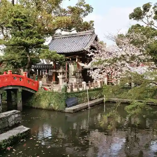 牛嶋天満宮の庭園