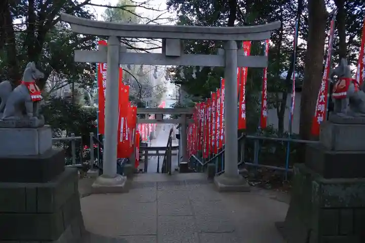 春日部稲荷神社の{uncategorized: "未分類", other: "その他", undefined: "問題あり", building: "その他建物", grave: "お墓", sacred_gate: "鳥居", guardian: "狛犬", statue: "像", buddha: "仏像", history: "歴史", nature: "自然", garden: "庭園", animal: "動物", pagoda: "塔", temizu: "手水舎", mountain_gate: "山門・神門", sanctuary: "本殿・本堂", subordinate: "末社・摂社", art: "芸術", scenery: "景色", jizo: "地蔵", ema: "絵馬", goshuin: "御朱印", omikuji: "おみくじ", items: "授与品その他", amulet: "お守り", goshuincho: "御朱印帳", eats: "食事", festival: "お祭り", votive_dance: "神楽", shichigosan: "七五三参", wedding: "結婚式", experience: "体験その他", initially: "初詣", around: "周辺", anti_infection: "感染症対策"}