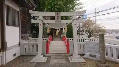 三保杉山神社の末社・摂社