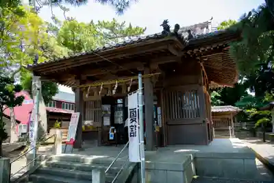 片瀬諏訪神社の本殿・本堂