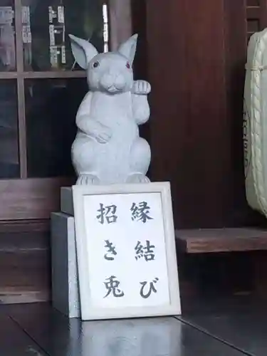 岡崎神社の狛犬