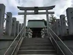 神明社の鳥居