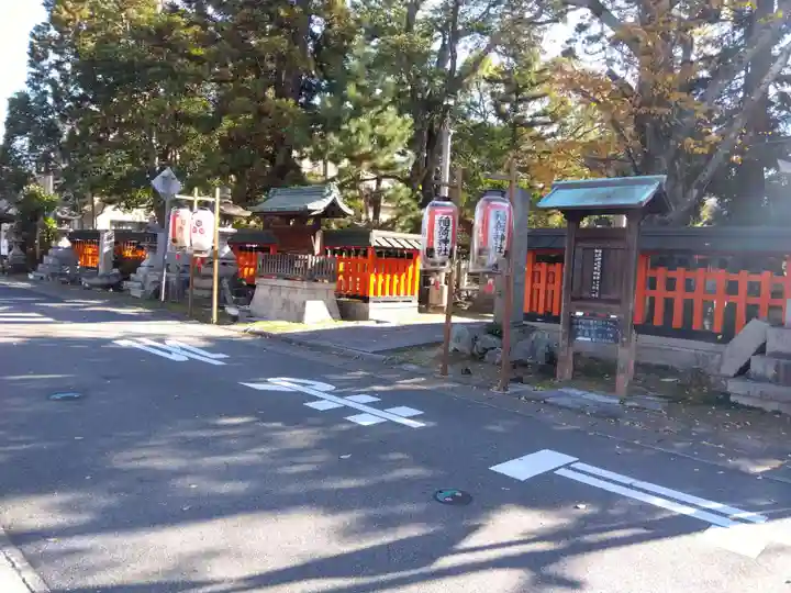手原稲荷神社(滋賀県)