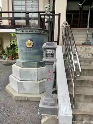 医王寺の本殿・本堂