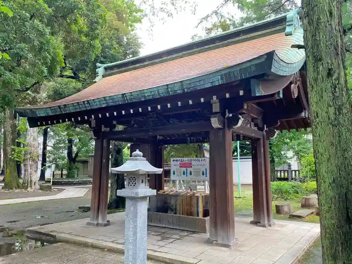 川口神社の手水舎
