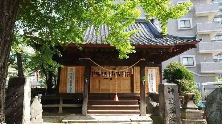 晴門田神社の本殿・本堂