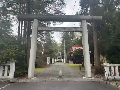 長沼神社の{uncategorized: "未分類", other: "その他", undefined: "問題あり", building: "その他建物", grave: "お墓", sacred_gate: "鳥居", guardian: "狛犬", statue: "像", buddha: "仏像", history: "歴史", nature: "自然", garden: "庭園", animal: "動物", pagoda: "塔", temizu: "手水舎", mountain_gate: "山門・神門", sanctuary: "本殿・本堂", subordinate: "末社・摂社", art: "芸術", scenery: "景色", jizo: "地蔵", ema: "絵馬", goshuin: "御朱印", omikuji: "おみくじ", items: "授与品その他", amulet: "お守り", goshuincho: "御朱印帳", eats: "食事", festival: "お祭り", votive_dance: "神楽", shichigosan: "七五三参", wedding: "結婚式", experience: "体験その他", initially: "初詣", around: "周辺", anti_infection: "感染症対策"}