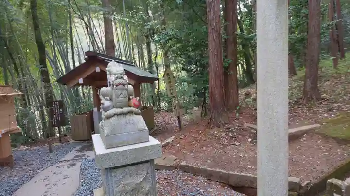 眞名井神社(籠神社奥宮)の狛犬