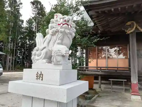 鹿嶋三嶋神社の狛犬