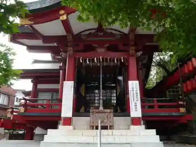 市谷亀岡八幡宮の末社・摂社