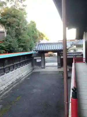 龍照院(常楽寺)の山門・神門