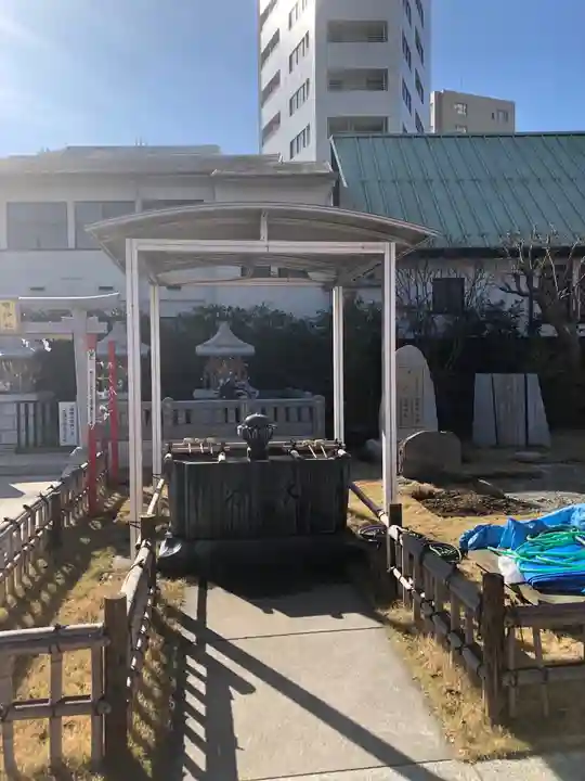 高野山東京別院の手水舎