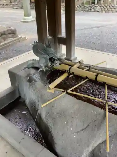 川原神社の手水舎