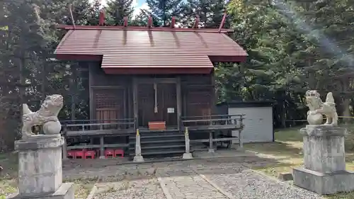 豊滝神社の本殿・本堂