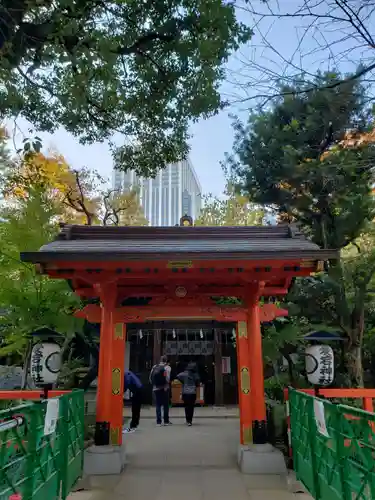 愛宕神社の山門・神門