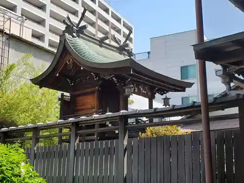 富島神社の本殿