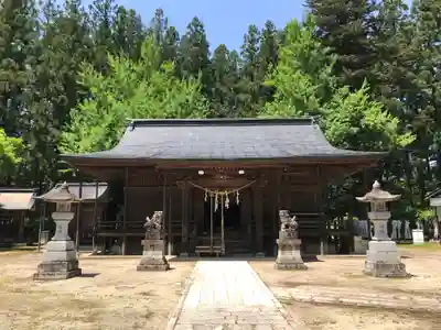 鮎貝八幡宮の本殿・本堂