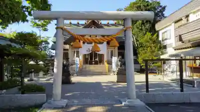 烈々布神社の鳥居