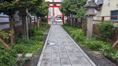 北見稲荷神社の庭園