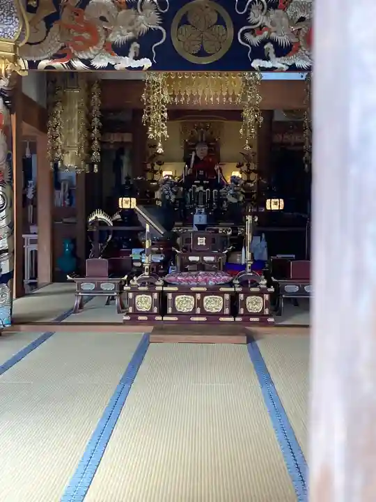 薬王寺の本殿・本堂