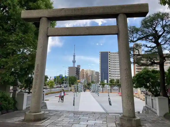 石濱神社の鳥居