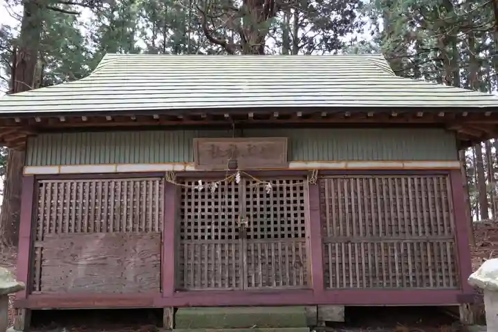 岩上神社の本殿・本堂