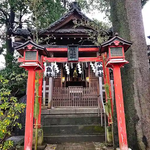 馬橋稲荷神社の末社・摂社