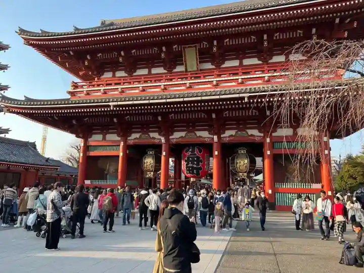 浅草寺の山門・神門