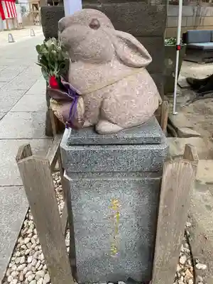 戸越八幡神社の像