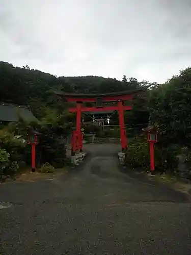 石母田　三吉神社の鳥居