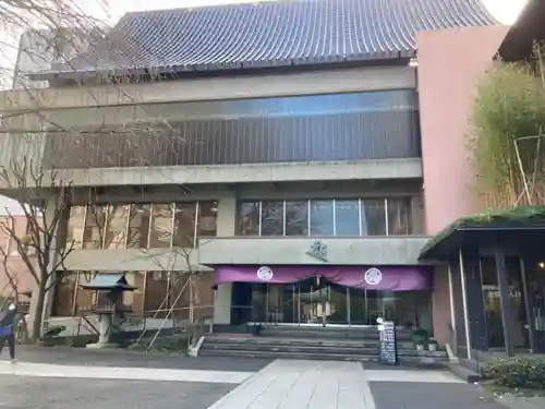 回向院の本殿・本堂