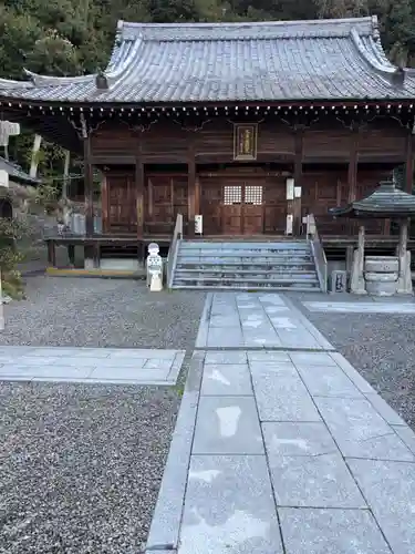 繁多寺の本殿・本堂
