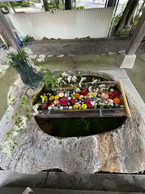 立志神社の手水舎