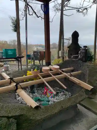 阿久津「田村神社」（郡山市阿久津町）旧社名：伊豆箱根三嶋三社の手水