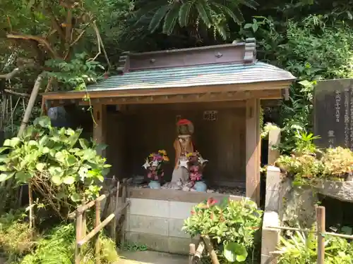 霊川寺の地蔵