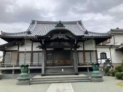 長昌寺の{uncategorized: "未分類", other: "その他", undefined: "問題あり", building: "その他建物", grave: "お墓", sacred_gate: "鳥居", guardian: "狛犬", statue: "像", buddha: "仏像", history: "歴史", nature: "自然", garden: "庭園", animal: "動物", pagoda: "塔", temizu: "手水舎", mountain_gate: "山門・神門", sanctuary: "本殿・本堂", subordinate: "末社・摂社", art: "芸術", scenery: "景色", jizo: "地蔵", ema: "絵馬", goshuin: "御朱印", omikuji: "おみくじ", items: "授与品その他", amulet: "お守り", goshuincho: "御朱印帳", eats: "食事", festival: "お祭り", votive_dance: "神楽", shichigosan: "七五三参", wedding: "結婚式", experience: "体験その他", initially: "初詣", around: "周辺", anti_infection: "感染症対策"}