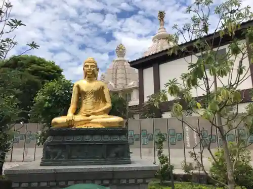 川崎大師（平間寺）の像