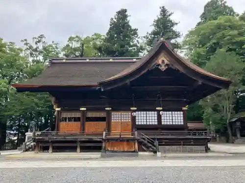 諏訪大社下社秋宮(長野県)