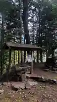 出雲神社の{uncategorized: "未分類", other: "その他", undefined: "問題あり", building: "その他建物", grave: "お墓", sacred_gate: "鳥居", guardian: "狛犬", statue: "像", buddha: "仏像", history: "歴史", nature: "自然", garden: "庭園", animal: "動物", pagoda: "塔", temizu: "手水舎", mountain_gate: "山門・神門", sanctuary: "本殿・本堂", subordinate: "末社・摂社", art: "芸術", scenery: "景色", jizo: "地蔵", ema: "絵馬", goshuin: "御朱印", omikuji: "おみくじ", items: "授与品その他", amulet: "お守り", goshuincho: "御朱印帳", eats: "食事", festival: "お祭り", votive_dance: "神楽", shichigosan: "七五三参", wedding: "結婚式", experience: "体験その他", initially: "初詣", around: "周辺", anti_infection: "感染症対策"}