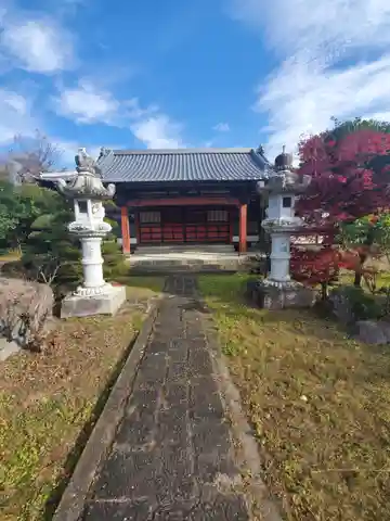 光明寺の本殿・本堂