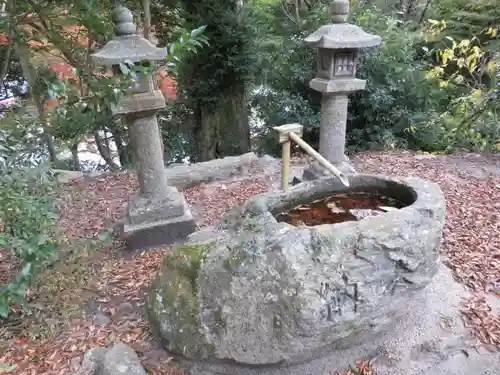 白髭神社の手水舎