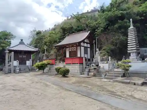 弘泉寺の末社・摂社