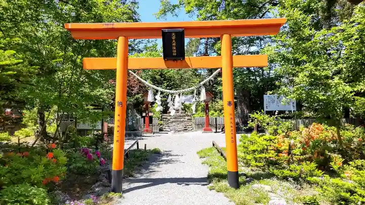 比布神社の鳥居