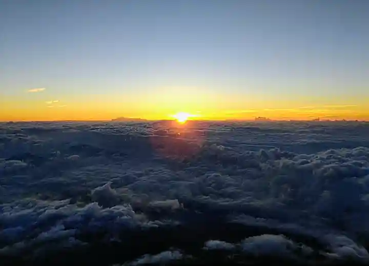 富士山頂上浅間大社奥宮(静岡県)