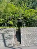龍爪神社の{uncategorized: "未分類", other: "その他", undefined: "問題あり", building: "その他建物", grave: "お墓", sacred_gate: "鳥居", guardian: "狛犬", statue: "像", buddha: "仏像", history: "歴史", nature: "自然", garden: "庭園", animal: "動物", pagoda: "塔", temizu: "手水舎", mountain_gate: "山門・神門", sanctuary: "本殿・本堂", subordinate: "末社・摂社", art: "芸術", scenery: "景色", jizo: "地蔵", ema: "絵馬", goshuin: "御朱印", omikuji: "おみくじ", items: "授与品その他", amulet: "お守り", goshuincho: "御朱印帳", eats: "食事", festival: "お祭り", votive_dance: "神楽", shichigosan: "七五三参", wedding: "結婚式", experience: "体験その他", initially: "初詣", around: "周辺", anti_infection: "感染症対策"}