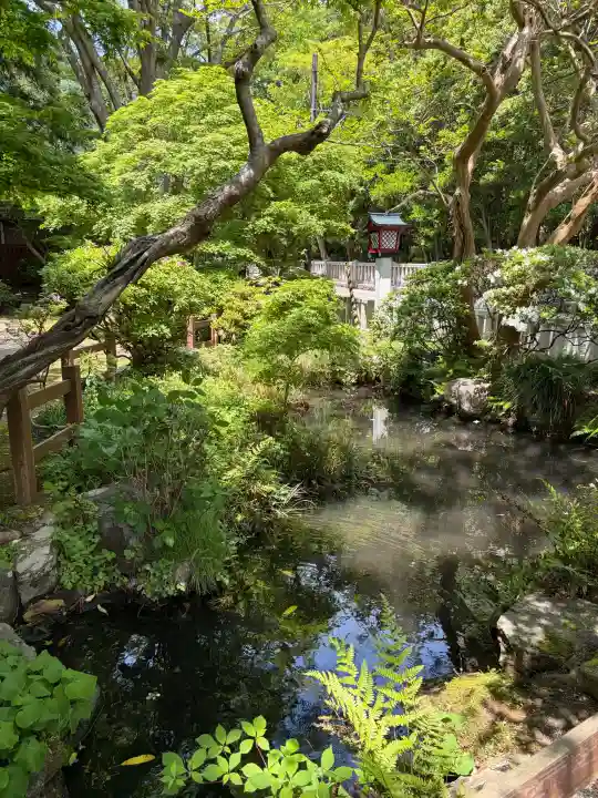 彌彦神社の{uncategorized: "未分類", other: "その他", undefined: "問題あり", building: "その他建物", grave: "お墓", sacred_gate: "鳥居", guardian: "狛犬", statue: "像", buddha: "仏像", history: "歴史", nature: "自然", garden: "庭園", animal: "動物", pagoda: "塔", temizu: "手水舎", mountain_gate: "山門・神門", sanctuary: "本殿・本堂", subordinate: "末社・摂社", art: "芸術", scenery: "景色", jizo: "地蔵", ema: "絵馬", goshuin: "御朱印", omikuji: "おみくじ", items: "授与品その他", amulet: "お守り", goshuincho: "御朱印帳", eats: "食事", festival: "お祭り", votive_dance: "神楽", shichigosan: "七五三参", wedding: "結婚式", experience: "体験その他", initially: "初詣", around: "周辺", anti_infection: "感染症対策"}