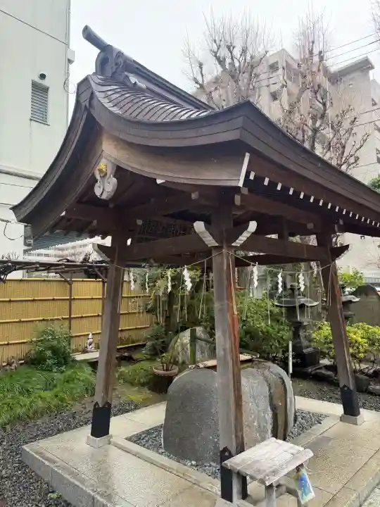猿江神社の{uncategorized: "未分類", other: "その他", undefined: "問題あり", building: "その他建物", grave: "お墓", sacred_gate: "鳥居", guardian: "狛犬", statue: "像", buddha: "仏像", history: "歴史", nature: "自然", garden: "庭園", animal: "動物", pagoda: "塔", temizu: "手水舎", mountain_gate: "山門・神門", sanctuary: "本殿・本堂", subordinate: "末社・摂社", art: "芸術", scenery: "景色", jizo: "地蔵", ema: "絵馬", goshuin: "御朱印", omikuji: "おみくじ", items: "授与品その他", amulet: "お守り", goshuincho: "御朱印帳", eats: "食事", festival: "お祭り", votive_dance: "神楽", shichigosan: "七五三参", wedding: "結婚式", experience: "体験その他", initially: "初詣", around: "周辺", anti_infection: "感染症対策"}