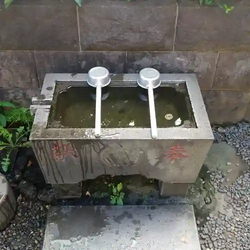 有楽稲荷神社の手水舎