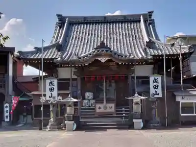 新護寺の本殿・本堂