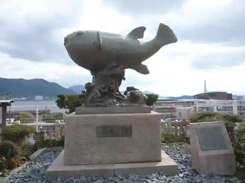 亀山八幡宮の狛犬